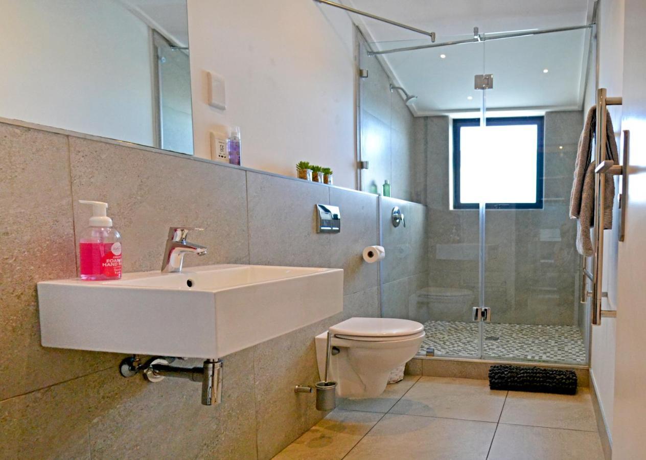 Central Mountain View Apartment, Hermanus Waterfront Esterno foto